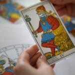 Месечен Таро хороскоп